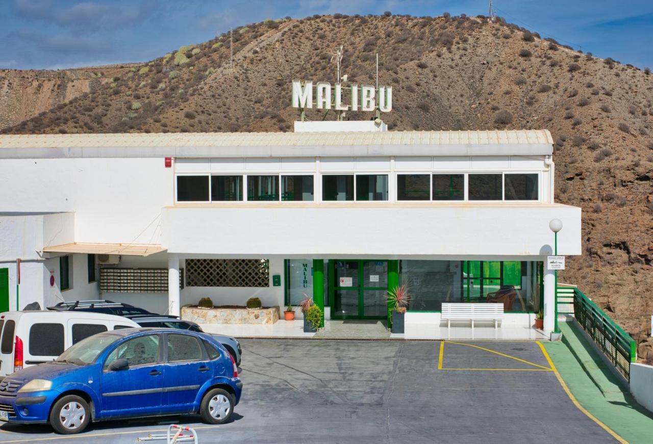 Malibu 2 Apartamento Con Aire Acondicionado, Campo De Tennis Y Piscina Con Solarium Puerto Rico  Esterno foto